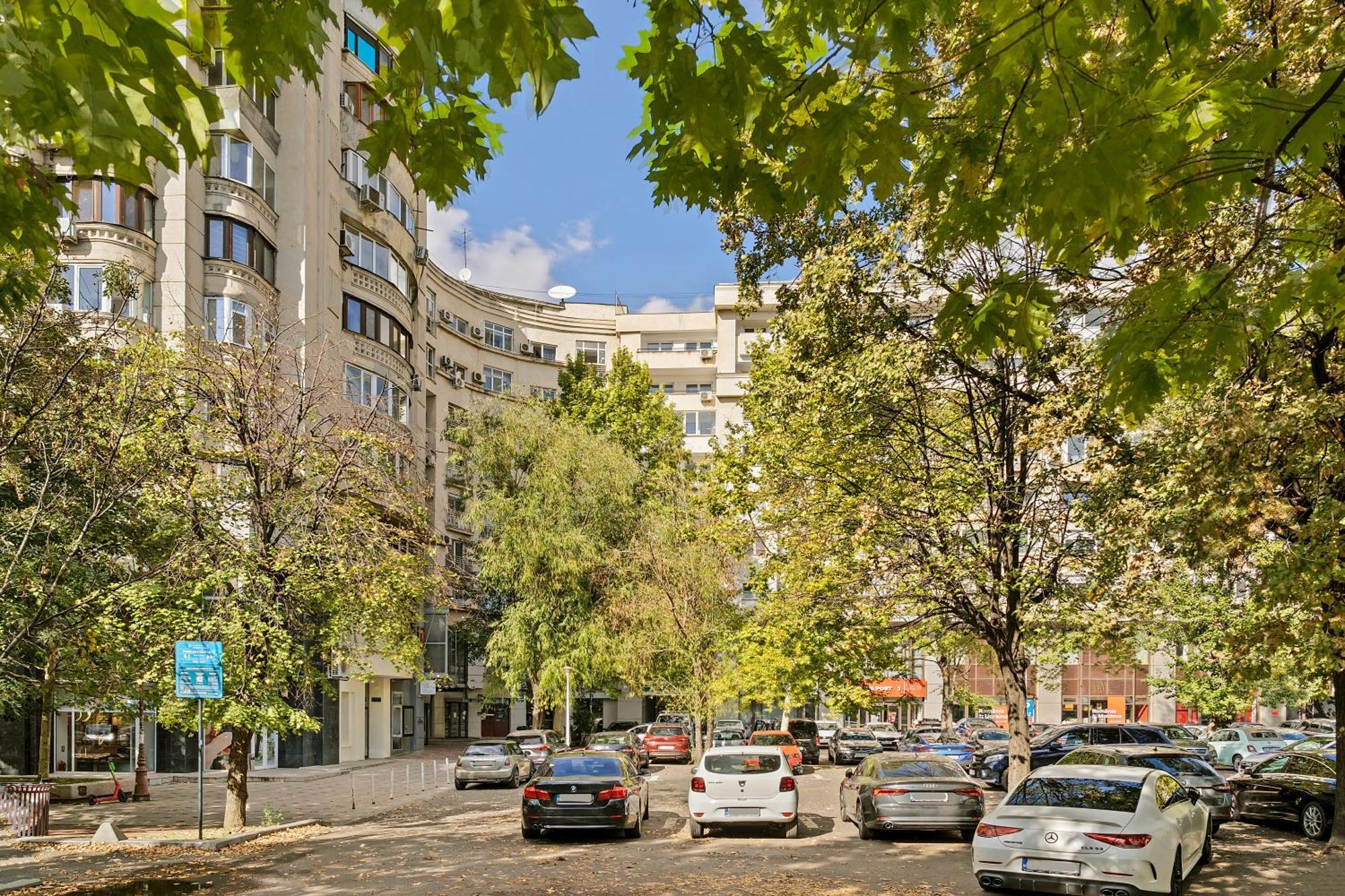 4 Rooms Unirii 47 Букурещ Екстериор снимка