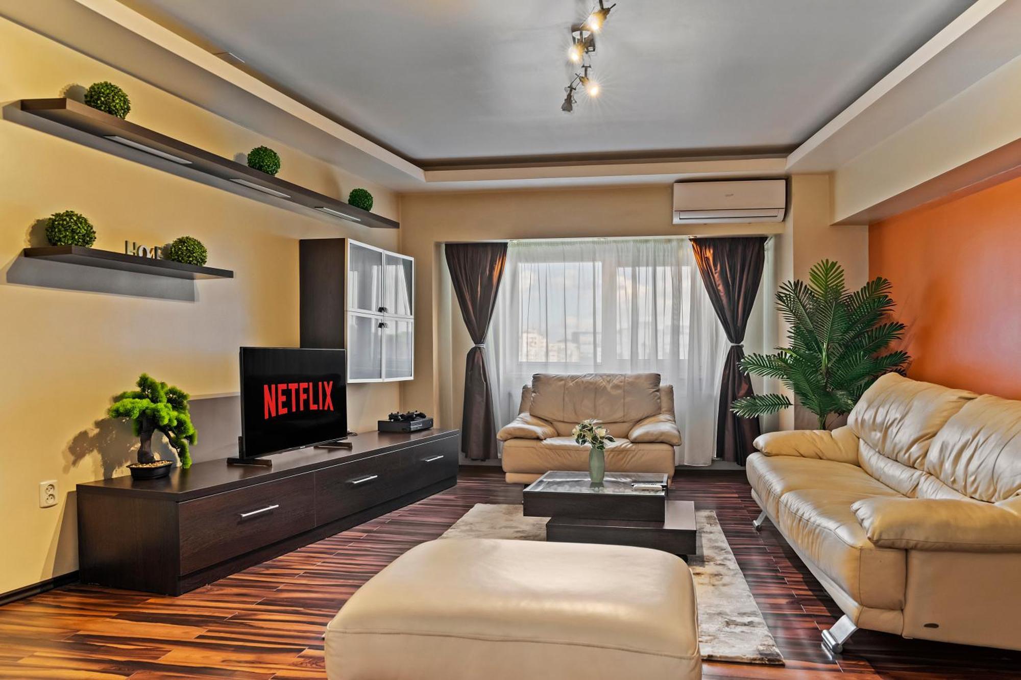 4 Rooms Unirii 47 Букурещ Екстериор снимка