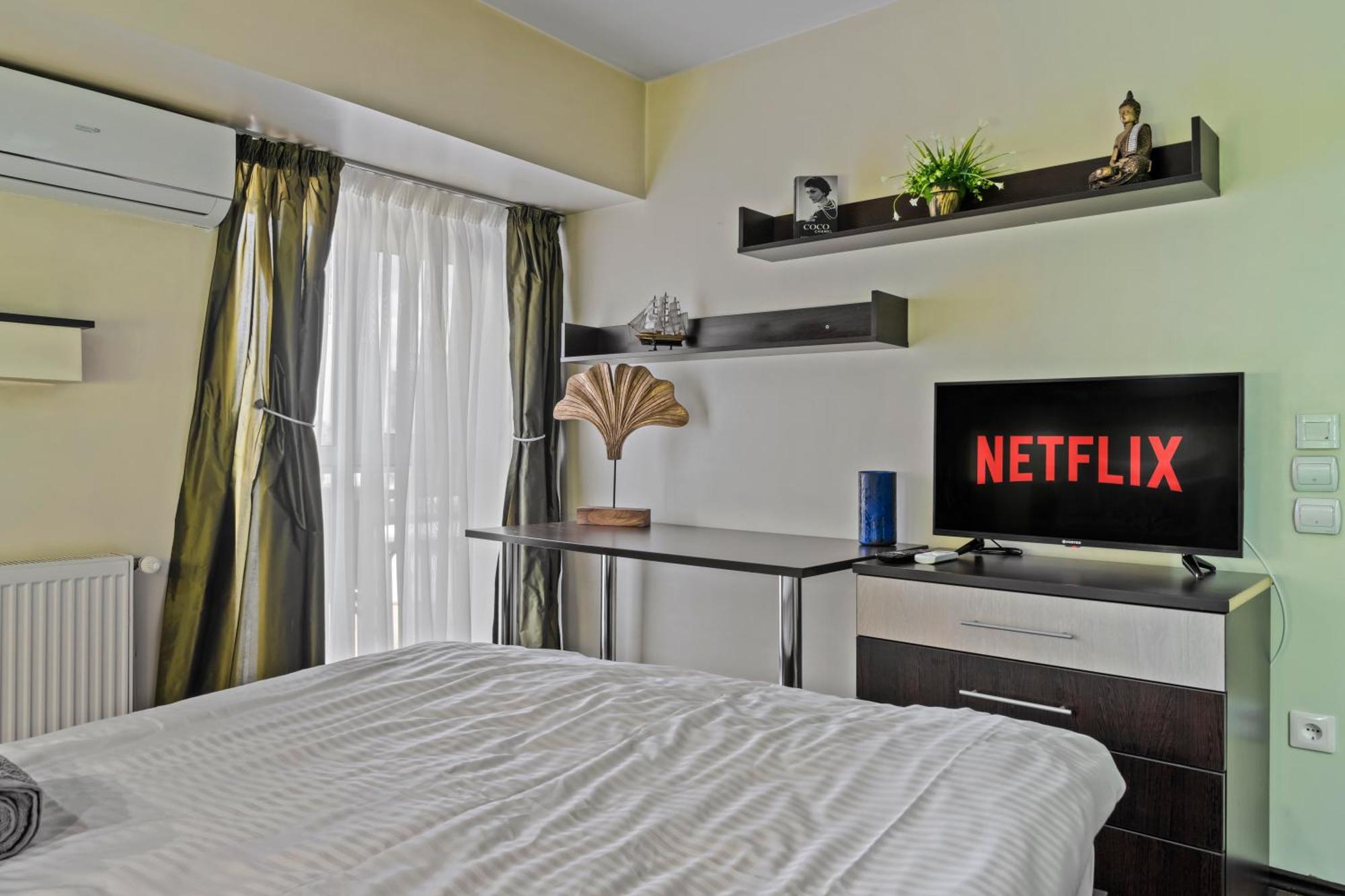 4 Rooms Unirii 47 Букурещ Екстериор снимка